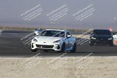 media/Nov-09-2025-Speed Ventures (Sun) [[388b781dcd]]/Orange/Session 1 (Turn 1)/